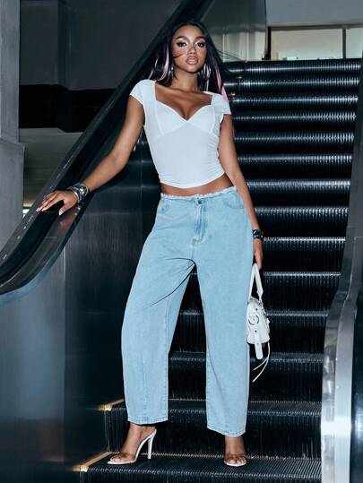 Denimoi Lage taille jeans met rafelige pijpen, pijpen met rafelige rand, modieuze denim