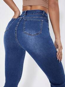 Rivivi Jeans de pierna acampanada de cintura alta en azul denim lavado - Azul lavado medio - Ver 4