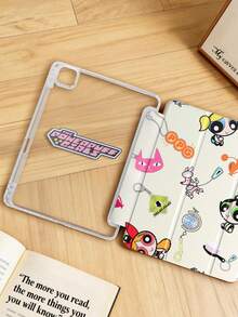 THE POWERPUFF GIRLS X SHEIN 透明亚克力三折双面印花少女图案保护套，兼容 iPad Mini 6/ Mini 7/Air/Air 2/9.7/10.5/10.2/Air 4/Air 5/10.9/Pro 11/10/2024 Air 11 (M2)/Pro 11 (M4) 2024/Air 11 英寸 (M3) 2025/ (A16) 11 英寸第 11 代 2025 款。高透明度保护套，产品不含触控笔。部分型号在框架内设有内置触控笔插槽。 - 彩色 - 查看 3