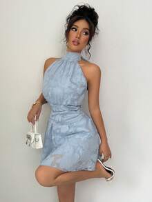 Modelyn 优雅浅蓝色镂空荷叶边露背连衣裙 - 藍色 - 查看 1