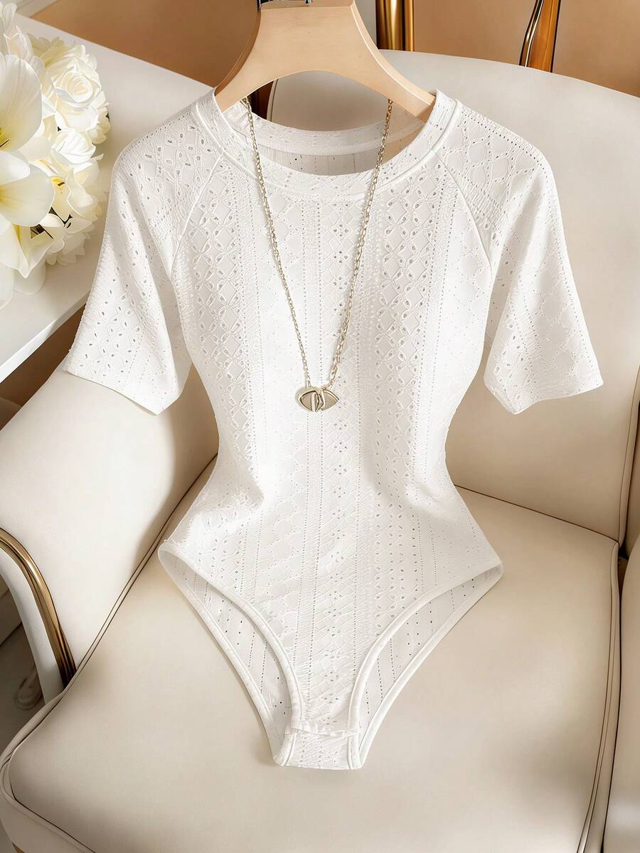 Everyssa Áo liền thân nữ cổ tròn tay ngắn thắt eo, chất liệu vải dệt họa tiết, kiểu dáng thường ngày/đi biển, phong cách Bohemian. - trắng - Xem 1