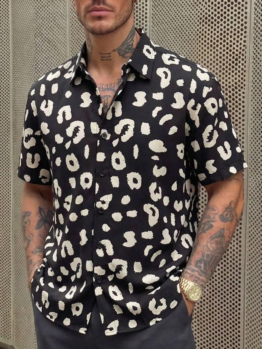 GENTILAND Men's All-Over Print Button Front Casual Short Sleeve Shirt, Summer - Black - View 1