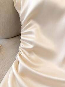 Franclia Petite 娇小女士优雅休闲圆领拉链修身短袖缎面府绸百搭纯色浅杏色衬衫：女士衬衫、女士休闲衬衫、女士百搭衬衫、女士纯色衬衫、女士优雅衬衫、浅杏色衬衫、通勤衬衫、夏季修身衬衫 - 杏色 - 查看 5