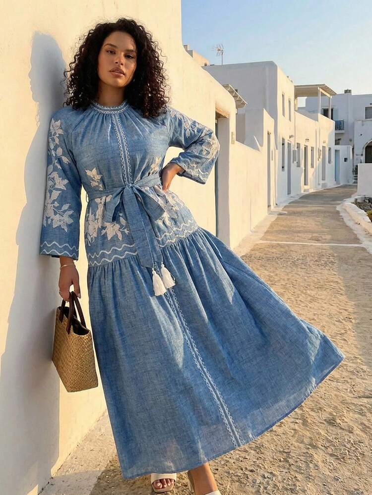 Dazy Plus Plus Size Women's Floral Print Tie-Waist Long Flare Sleeve Dress, Vacation Style, Spring/Summer Sundress Boho