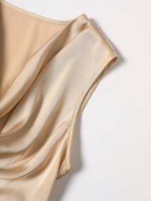 GlowEve Blusa elegante y de lujo de nueva llegada para mujer, con diseño de cuello fruncido, acabado brillante y versátil, adecuada para el uso diario y eventos de vacaciones - Champán - Ver 7