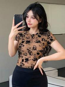DAZY Áo thun nữ cổ tròn tay ngắn in họa tiết hoa, chất liệu lưới, kiểu dáng dễ thương cho mùa hè. - màu nâu - Xem 5