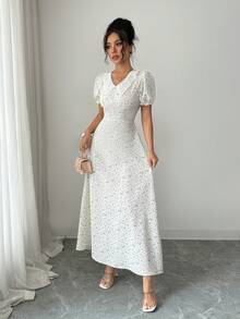 Modelyn French Style Ditsy Floral Petal Sleeve Waist Cinched Slim Fit Dress - Apricot - View 4