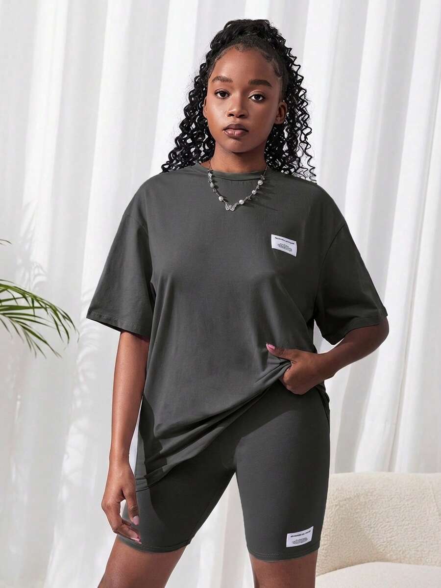 SHEIN 2pcs/Set Teen Girl Knitted Solid Color T-Shirt And Shorts Set - Grey - View 1