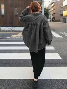 FRIFUL Women's Drop Shoulder Long Sleeve Single-Breasted Frayed Hem Loose Denim Jacket - Dark Grey - View 2