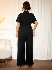 Elenzga Tuta larga con scollo a V, maniche corte, vita arricciata, ricamo dorato retrò, casual, quotidiana, moda, taglia comoda. Tuta larga con gamba ampia, ricamo retrò, vita alta. Tuta larga con maniche corte, vita alta, gamba ampia, ricamo retrò. Tuta larga con collo alla cinesee, ricamo retrò, vita arricciata, gamba ampia, estiva. - nero - Visualizzare 3
