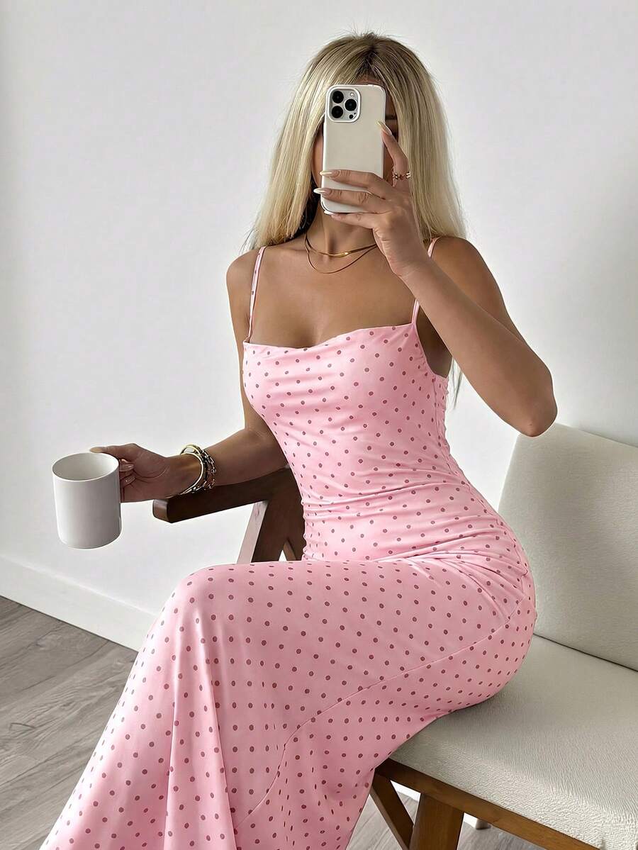 SHEIN EZwear 女款粉色波點無袖連身長洋裝,夏季修身貼身休閒可愛款,高品質新品,適合早午餐穿著 - 粉色 - 查看 1