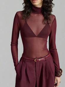 Ontre Blusa de malla transparente burdeos de cuello alto, minimalista y versátil para uso casual y de oficina, nueva colección Primavera/Verano 2026 para mujer - Rojo violeta - Ver 1
