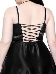 ROMWE Gaun Pesta Pernikahan Gothic Musim Panas, Leher V Dalam, Hem Asimetris, Ruffle, Satin & Patchwork Renda, Ukuran Plus untuk Wanita - Hitam - View 2