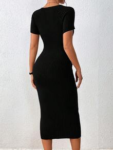 Selianne Fashionable, Exquisite, Elegant And Romantic Dual-Tone Textured Square Neck Bodycon Midi Sweater Dress, Stretchy - Black - View 2