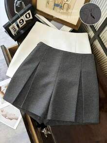 Franclia 女士灰色法式短裤，正面纽扣装饰，仿裙摆设计，适合通勤和优雅日常穿着 - 灰色 - 查看 1