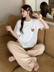 DAZY 女士可爱字母和小熊印花T恤和裤子睡衣套装，夏季 - 白色 - 查看 5