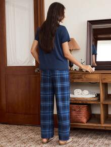 SHEIN Bộ đồ ngủ nữ dệt kim tay ngắn và quần dài in họa tiết kẻ caro thời trang thường ngày. - Màu xanh hải quân - Xem 2