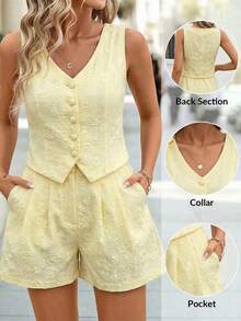 Editum Bộ đồ hai mảnh thanh lịch dành cho nữ, gồm áo vest cổ chữ V dệt jacquard màu trơn có cúc trang trí và quần short dáng chữ A xếp ly jacquard, thích hợp cho đi làm, mùa hè, kỳ nghỉ, thời trang, ở nhà, hẹn hò, mua sắm, dự tiệc và nhiều dịp khác. - Vàng nhạt - Xem 3