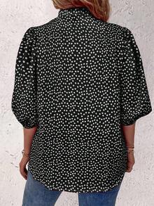 EMERY ROSE Floral Single Button Casual Daily Mid-Sleeve Shirt For New Year Clothes - Black - View 2