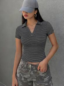 Camiseta de manga corta casual de corte ajustado con cuello de solapa y unicolor, estilo preppy para mujer - Negro 2 - Ver 4