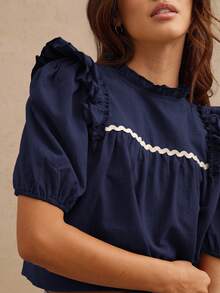 WESTFADE Áo babydoll cổ cao tay bồng xếp tầng phối viền tương phản, phong cách miền Tây dành cho nữ. - Màu xanh hải quân - Xem 5
