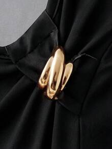 SHEIN 少女多色设计不对称领口褶皱腰身+金属扣不规则短袖T恤，适合春夏穿着，独特的不对称领口设计，褶皱腰身，金属扣点缀，展现个性时尚，适合日常、派对、校园等场合。 - 彩色 - 查看 7