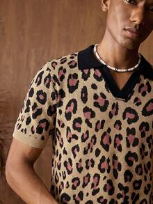 AKNOTIC Men's Leopard Print Short Sleeve Knit Top - Multicolor - View 3