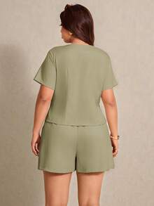 Elaquor Plus Size Elegant Office Wear Shirt And Shorts Set, Summer - Green - View 2