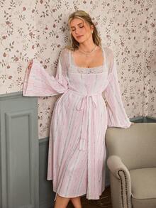 CottageSlumber Plus Size Women's Romantic Floral Lace Patchwork Nightgown And Lace Patchwork Robe 2 Pieces Set - Multicolor - View 3