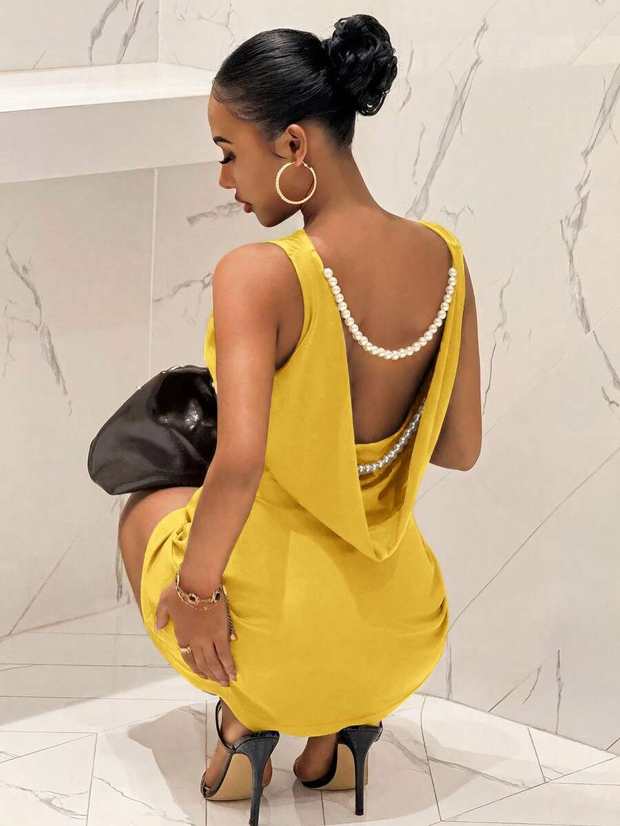 Slaydiva Yellow,Summer,Elegant,Party Night,V-Neck Sleeveless Ruched Waist Open Back Pearl Chain Decor A-Line Mini Dress,Elastic Satin,Suitable For Wedding - Light Yellow - View 1