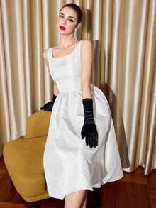 Vintamour Đầm mini dáng chữ A không tay, cổ thuyền, eo thon, chất liệu jacquard, có túi, kiểu dáng cổ điển thanh lịch dành cho nữ, thích hợp cho các bữa tiệc Giáng sinh, Lễ Tạ ơn, trang phục mùa đông, đầm xanh dương dự tiệc, đầm mùa đông, trang phục mùa thu, đầm công chúa, trang phục Giáng sinh, đầm màu xanh hoàng gia, trang phục mùa đông, đầm dự tiệc. - trắng - Xem 6