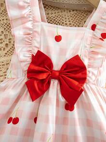 SHEIN Playful Pals 女婴条纹印花蝴蝶结前襟荷叶边下摆短袖粉色连衣裙，休闲时尚女婴春夏日常穿搭连衣裙 - 粉色 - 查看 7