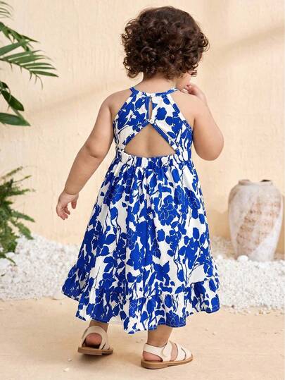 SHEIN Đầm bé gái màu xanh in hoa, kiểu dáng thường ngày, thích hợp cho các buổi đi chơi, du lịch và tiệc tùng.