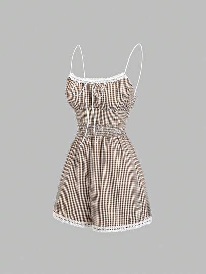 Sweetra Quần short hai dây kẻ caro kiểu vintage mới dành cho nữ, thích hợp cho kỳ nghỉ, dạo phố hàng ngày, trang trí viền ren, bộ jumpsuit lãng mạn và ngọt ngào dành cho phái nữ, mùa xuân và mùa hè.