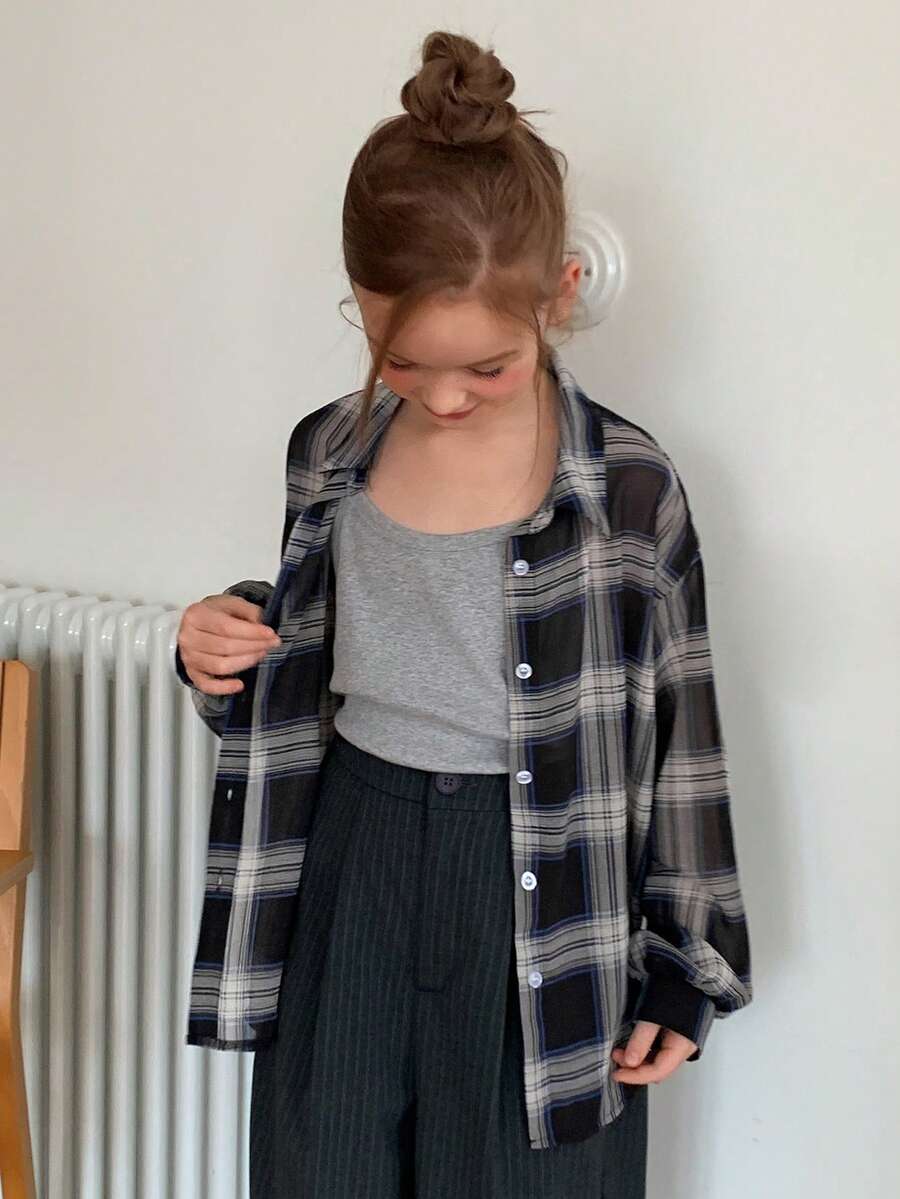 Dazy Kids Áo sơ mi dài tay kẻ caro dáng rộng, cài một hàng khuy, dành cho bé gái tuổi teen. - Đen và trắng - Xem 1