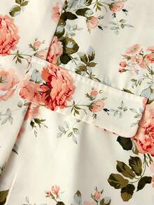 Elenzga 大码女士优雅面料夏季背心套装短裤两件套，开襟设计，蝴蝶结，纽扣装饰，3D纽扣设计裤子，短裤，套装款式，适合毕业典礼、节日、情人节、音乐节、母亲节、万圣节、感恩节、复活节、国庆节、舞会、约会、派对、婚礼、郊游等场合。女士两件套套装，早午餐服装，女士两件套套装，女士碎花两件套，女士商务休闲短裤套装，碎花两件套。 - 杏色 - 查看 3