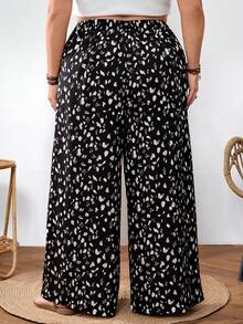 SHEIN CURVE+ Quần ống rộng cạp chun in họa tiết dành cho nữ cỡ lớn - màu đen - Xem 3