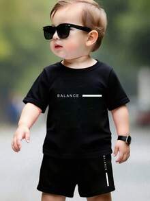 春夏两件套：男宝宝休闲创意个性清新简约 BALANCE 字母印花短袖T恤和短裤套装，舒适日常穿着，适合春夏穿着 - 黑色 - 查看 3