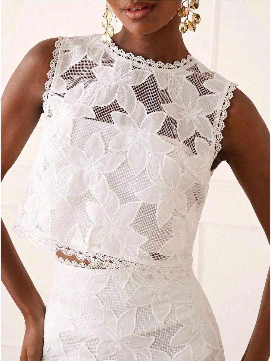 Lilora 女士优雅刺绣圆领露脐背心