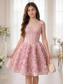 Pitira Đầm mini màu hồng trơn bằng satin phối lưới thắt nơ ở eo, kiểu dáng thanh lịch, thời trang, không dây vai, dáng đuôi cá với họa tiết hoa ở gấu váy, thích hợp cho tiệc độc thân, đám cưới, lễ tốt nghiệp, kỳ nghỉ, tiệc trà chiều, dạ hội. - Hồng - Xem 3