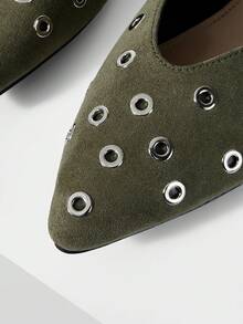 Mnmlis Sepatu Wanita Model Ujung Lancip dengan Desain Gesper, Sepatu Kasual Modis - Hijau Tentara - View 5