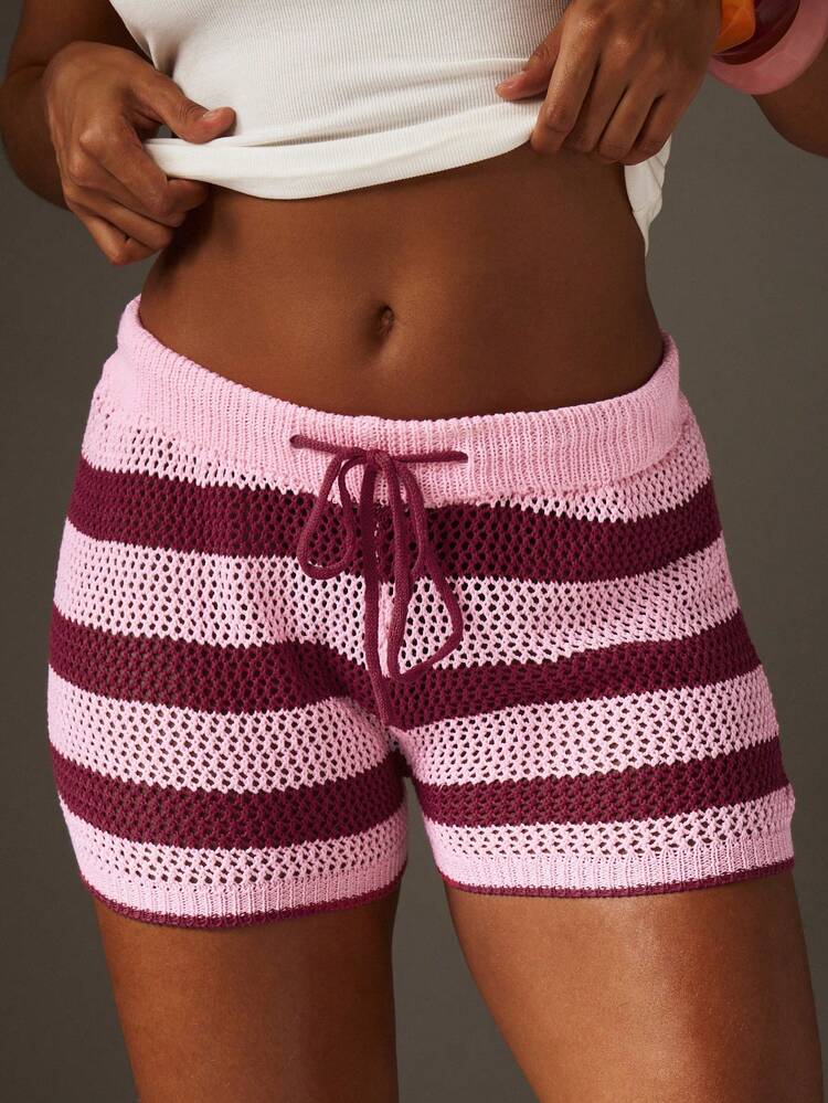 MISSGUIDED Crochet Knit Striped Summer Shorts With Drawstring Waist And Horizontal Burgundy Pink Pattern Beach Vacation Casual Bottoms