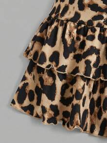 SHEIN Girlism Chân váy mini dệt kim màu trơn dễ thương xếp tầng bèo nhún có quần short bên trong cho bé gái tuổi teen, phong cách Y2K thanh lịch, phù hợp đi học, Ngày của Mẹ, lễ tốt nghiệp, mặc mùa hè hàng ngày, đi chơi, du lịch, nghỉ lễ, phong cách thời trang cho bé gái, mặc thường ngày, kiểu mới, tiệc homecoming, phong cách chill, chân váy họa tiết da báo, chân váy họa tiết báo hoa mai, chân váy bèo nhún, chân váy họa tiết động vật, chân váy mini xếp tầng, tiệc, màu nâu - Nhiều màu - Xem 3