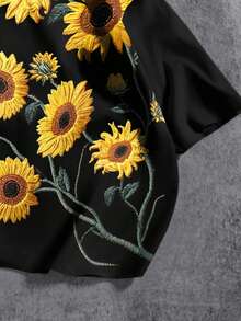 Manfinity ZONE917 Plus Size Men's Boxy Cropped Loose Sunflower Embroidered Print Short Sleeve Shirt, Suitable For Spring & Summer, Gift For Friends - Black - View 4