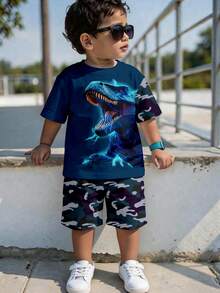 SHEIN Conjunto de camiseta casual simple para niño pequeño, con estampado gráfico clásico y fresco de Tyrannosaurus Rex azul, estampado de camuflaje elegante, adecuado para primavera y verano - Multicolor - Ver 2