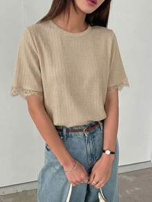DAZY 女款夏季圓領短袖蕾絲拼接休閒套頭T恤商務休閒女裝 - 卡其色 - 查看 4