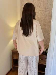 Dazy Plus 2pcs Plus Size Women Ditsy Floral 2 In 1 Tie Collar Bowknot Sleepwear Set, Spring/Summer - Apricot - View 4