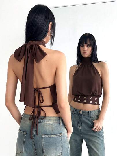 Airlisse Nuevo camisol de contraste de primavera/verano para mujer, camisol sexy con espalda abierta, camisol de cuello alto, camisol con ojetes metálicos, camisol con tirantes de lazo, camisol crop top sexy, camisol de estilo callejero de moda, camisol para atuendo de aeropuerto, camisol sexy con espalda descubierta y decoración metálica para chica cool