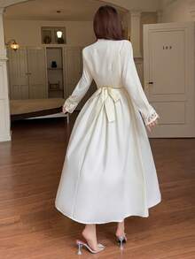 Modelyn 女士花卉刺绣长袖开衫连衣裙优雅两件套 - 白色 - 查看 5