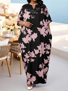 SHEIN Lady 大码春夏优雅通勤办公波西米亚休闲外出彩色编织缺角舞会礼服一件式袖贴花束腰连衣裙卡夫坦长袍短袖大码连衣裙端庄连衣裙阿巴雅长袍办公连衣裙孕妇大码连衣裙大码碎花连衣裙碎花大码连衣裙曲线连衣裙大码碎花连衣裙女士大码连衣裙大码女装 - 彩色 - 查看 1